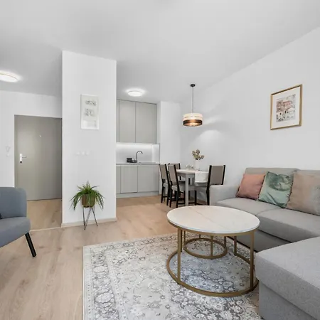 Brand New, Cozy Free Parking Appartement